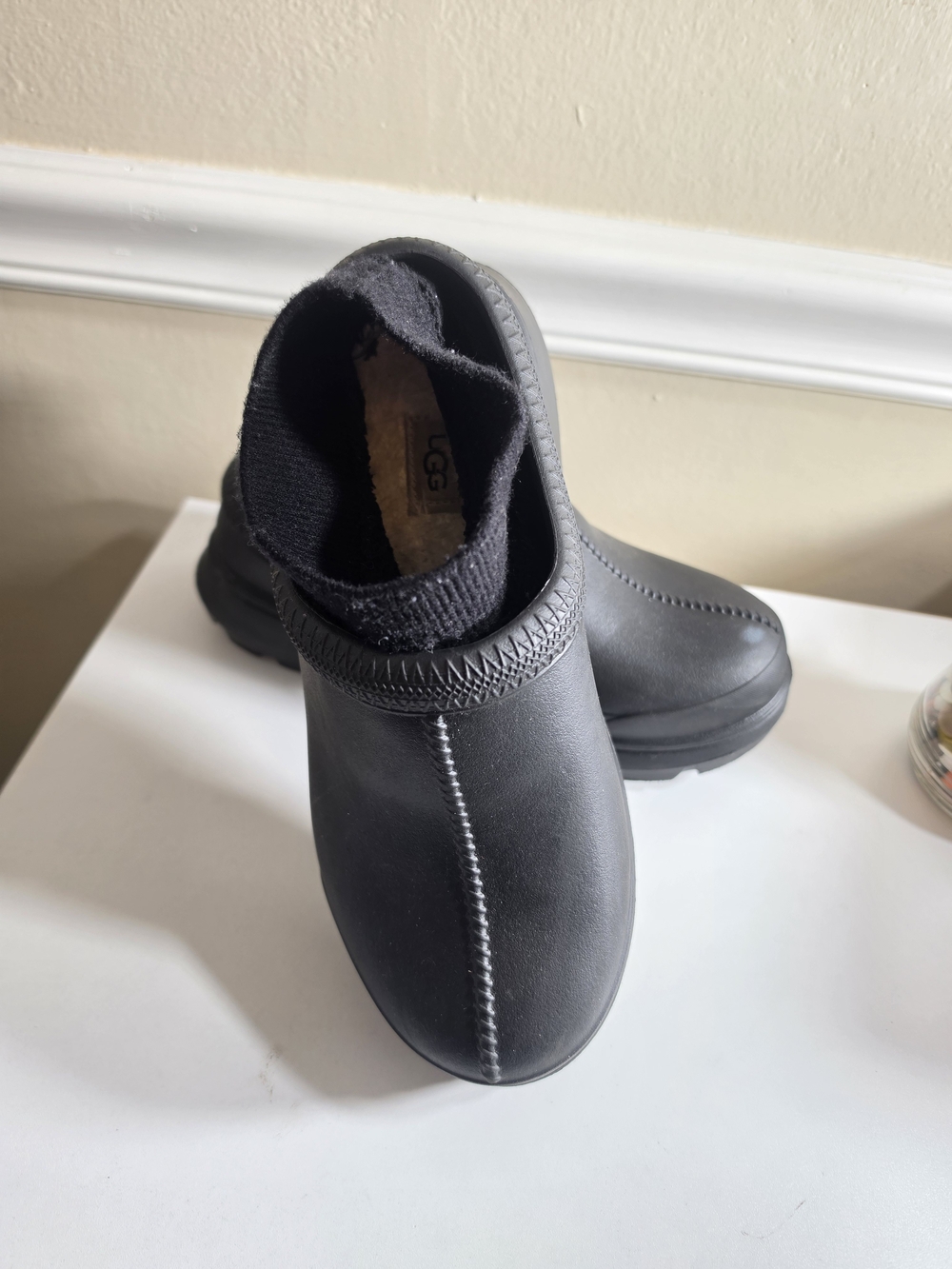 UGG Women's Black Slip Tasman Size 8